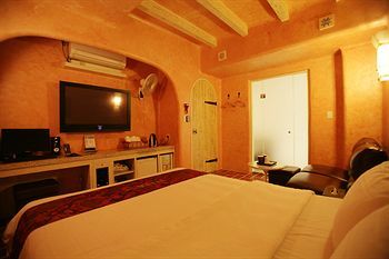 M Motel