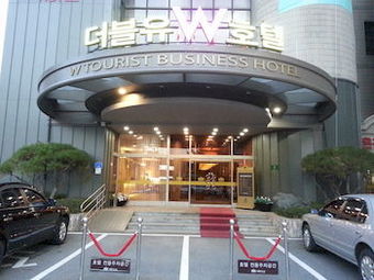 W Tourist Hotel