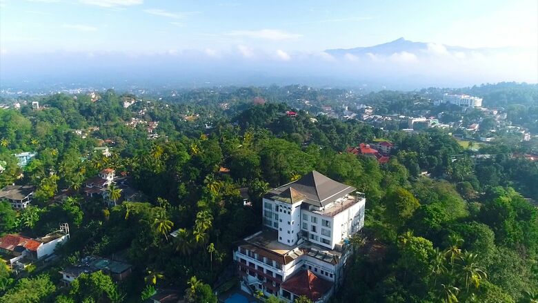 Hotel Swiss Residence