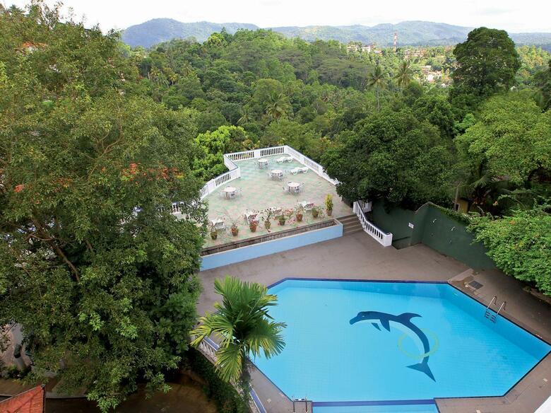 Hotel Swiss Residence