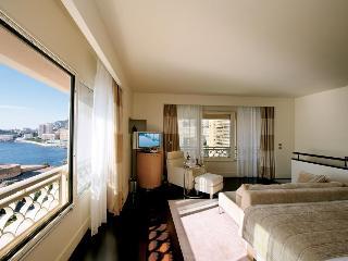 Monte Carlo Bay Hotel And Resort