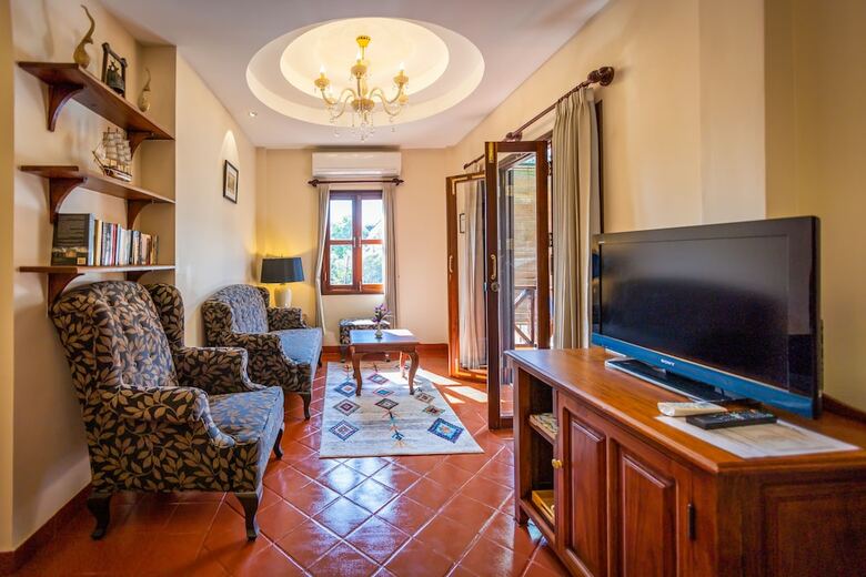 Hotel Villa Deux Rivieres