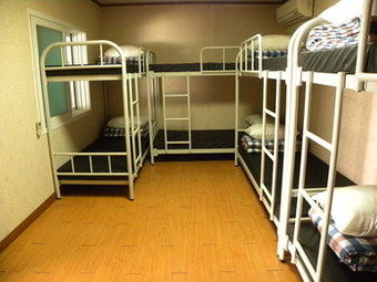 Albergue Kame House