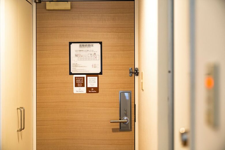 Valie Hotel Tenjin