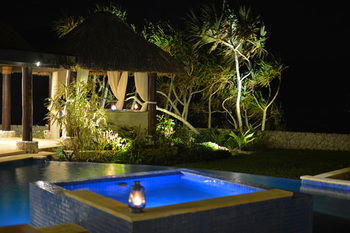 Villa Wavi Island Resort