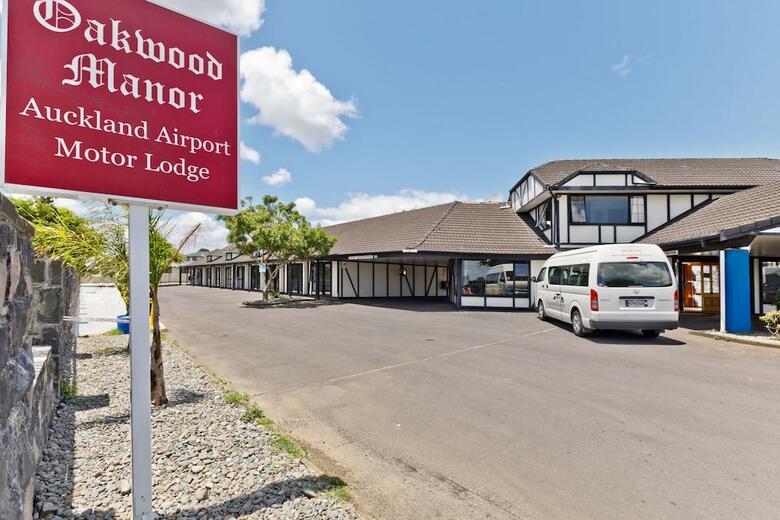 Hotel Oakwood Manor