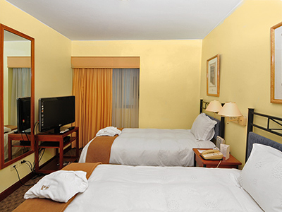 Hotel Plaza Del Bosque
