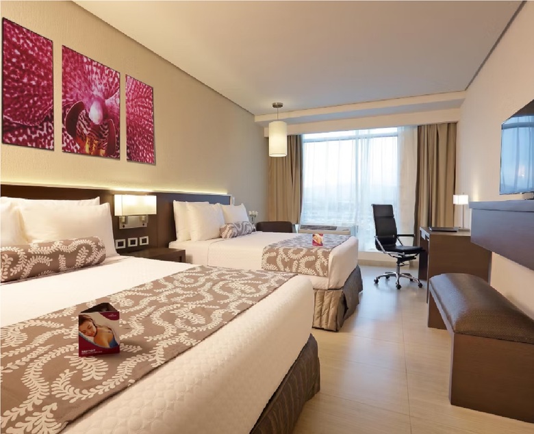 Hotel Crowne Plaza Panama Airport