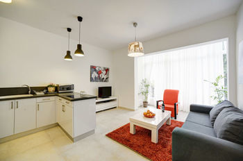 Dinami Holiday Apartments
