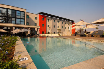 Hotel Park Inn By Radisson Tete