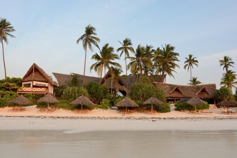 Azanzi Beach Hotel