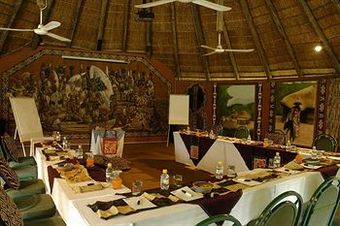 Posada Lesedi Cultural Village