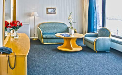 Saint Petersburg Hotel
