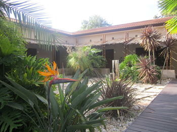 Hotel Ibhayi Town Lodge