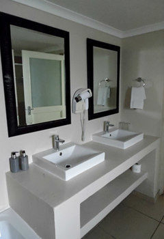 Hotel Ibhayi Town Lodge