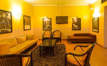 Hotel Humura Resort