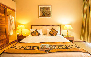 Hotel Humura Resort