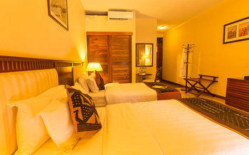 Hotel Humura Resort