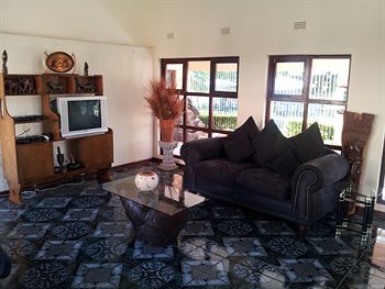 Hotel Daisy's Guest House