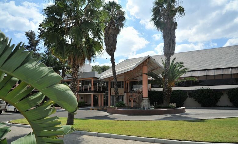 Hotel Cresta Thapama