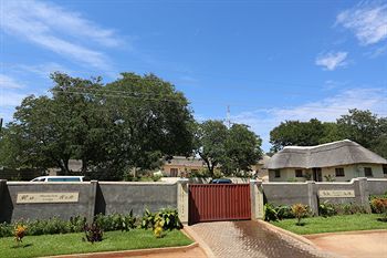 Posada Mandebele Lodge