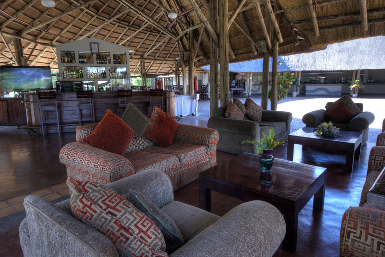 Hotel A'zambezi River Lodge