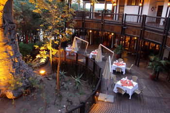 Posada Cresta Mowana Safari Resort & Spa