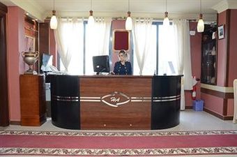 Hotel H�tel Les Ambassadeurs