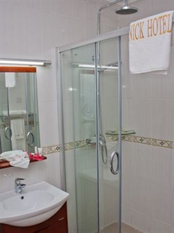 Royal Nick Hotel