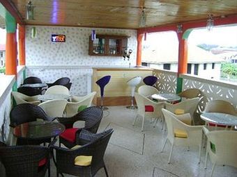 Hotel East Airport Guesthouse