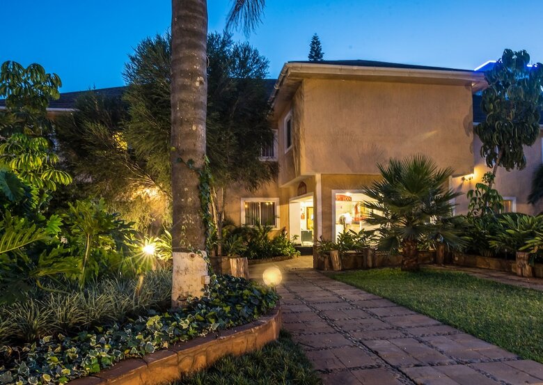 Prideinn Raphta Hotel