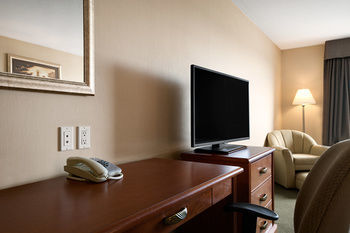 Hotel Ramada Clairmont/grande Prairie