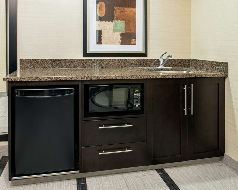 Hotel Hampton Inn By Hilton Winnipeg/airport