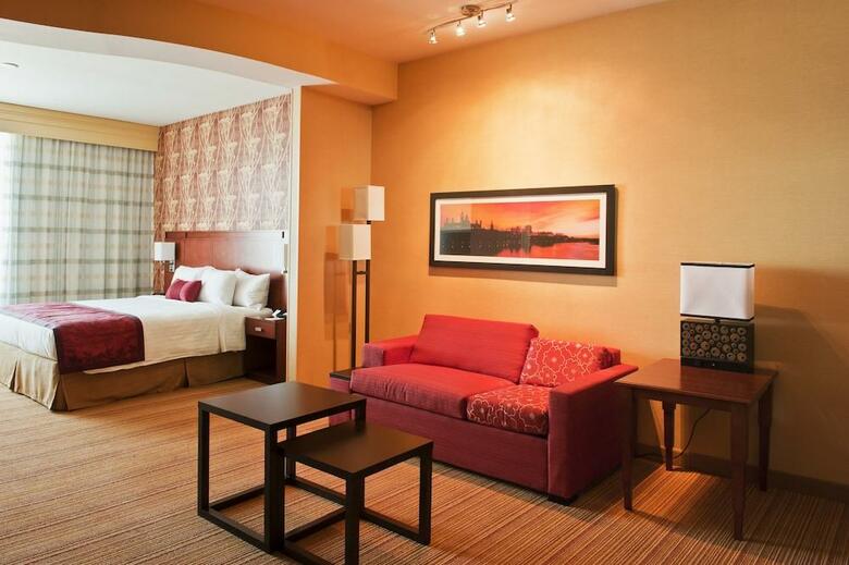 Hotel Courtyard By Marriott Ottawa East