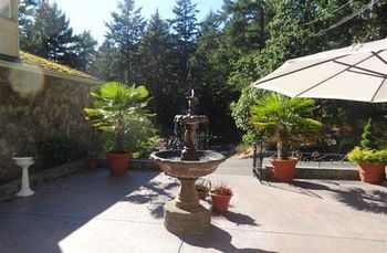 Bed & Breakfast Rae Leigh Heights Bnb