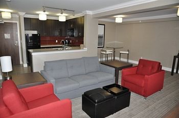 Sandman Hotel & Suites Abbotsford