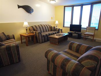 West Coast Motel