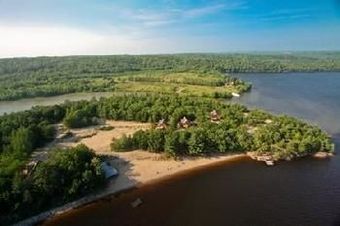 Hotel Wilderness Tours Rafting Resort