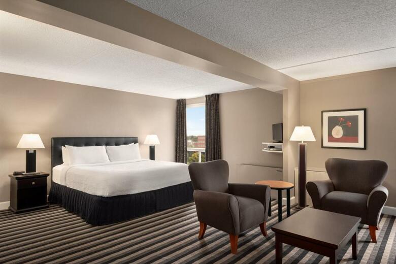 Executive Royal Hotel Regina
