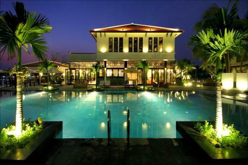 Hotel Hoi An Beach Resort
