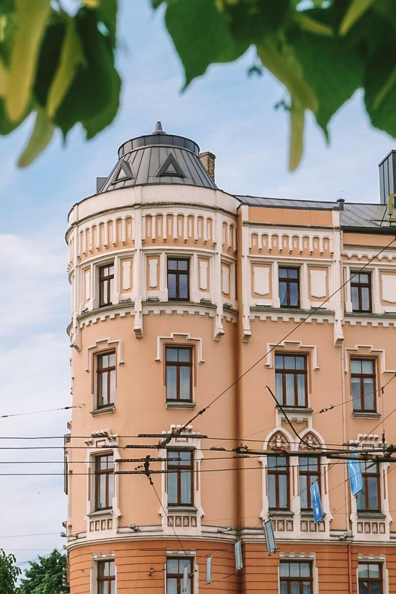 Opera Hotel