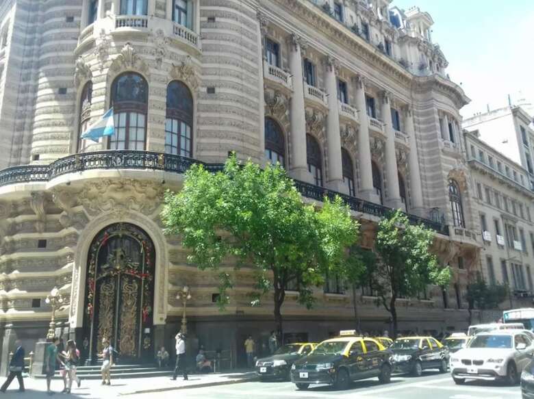Hotel NH Buenos Aires Crill�n
