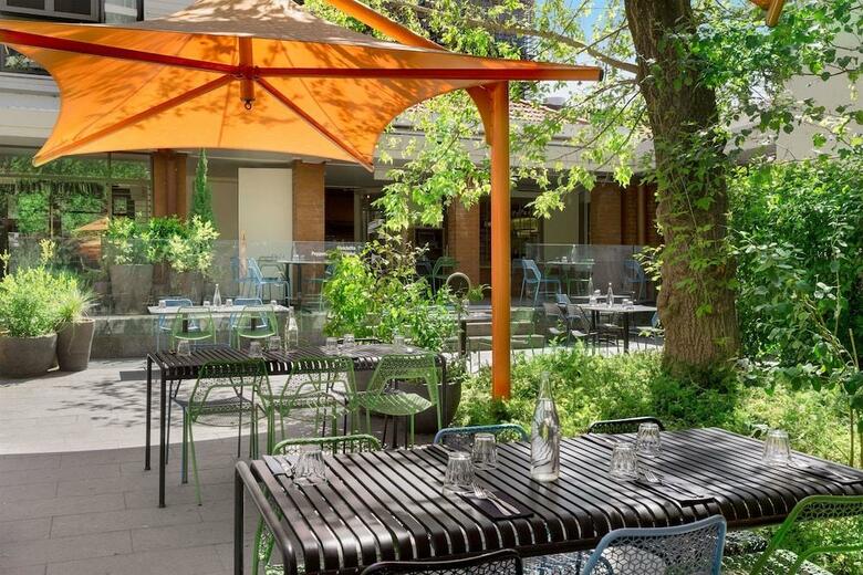 Diamant Boutique Hotel Canberra
