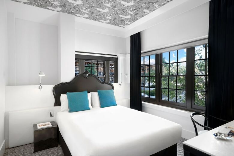 Diamant Boutique Hotel Canberra