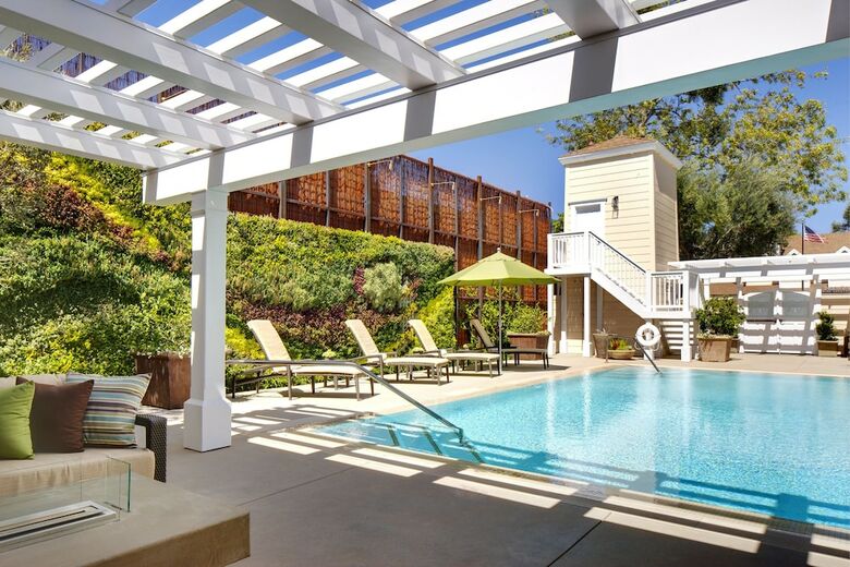 Hostal Fess Parker Wine Country Inn