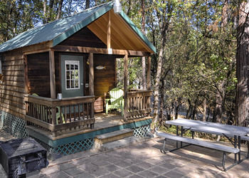 Cabana Lazy Z Resort