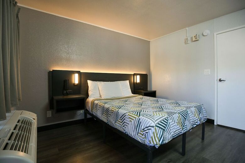 Motel 6 Sacramento-old Sacramento North