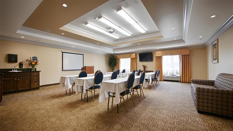 Hotel Best Western Plus Wasco Inn & Suites