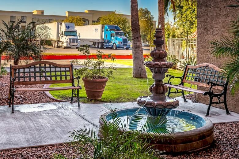 Motel Travelers Inn