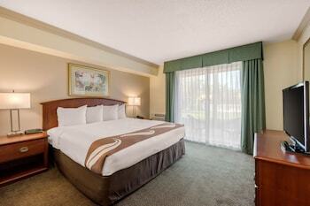 Hotel Quality Inn & Suites
